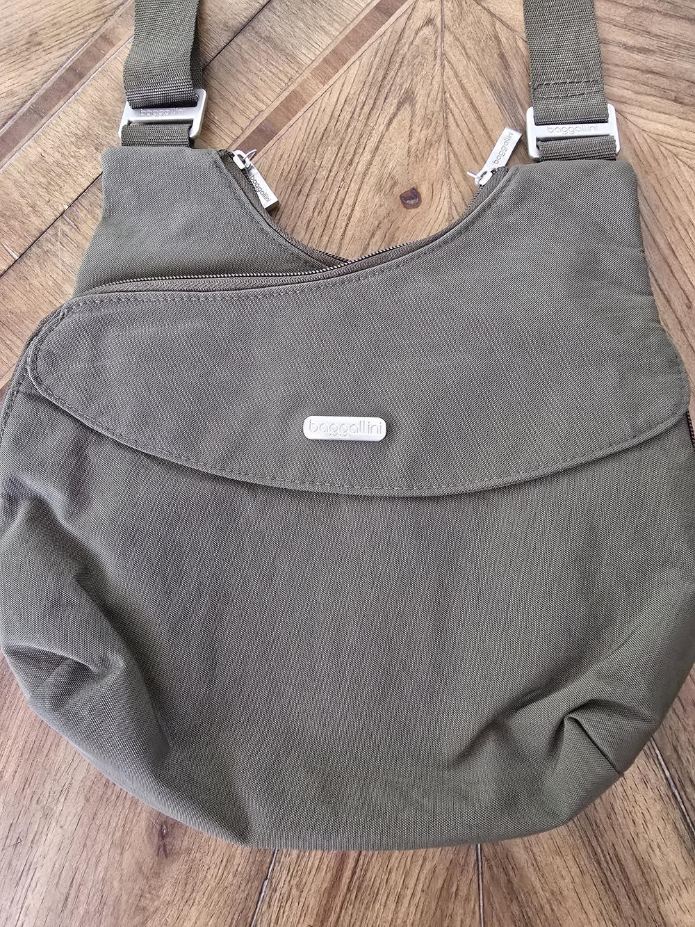 Baggallini Olive Crossbody Bag